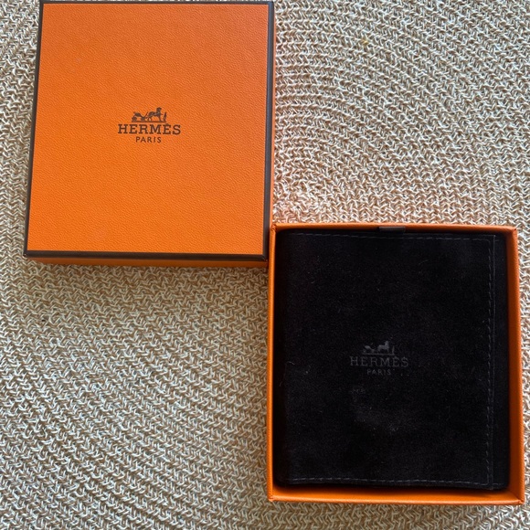 Hermes Mini Pop H Necklace - Picture 3 of 7